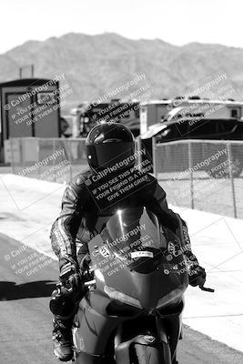 media/Mar-08-2025-TrackXperience (Sat) [[277b597a28]]/1-Around the Pits - Pre Grid/